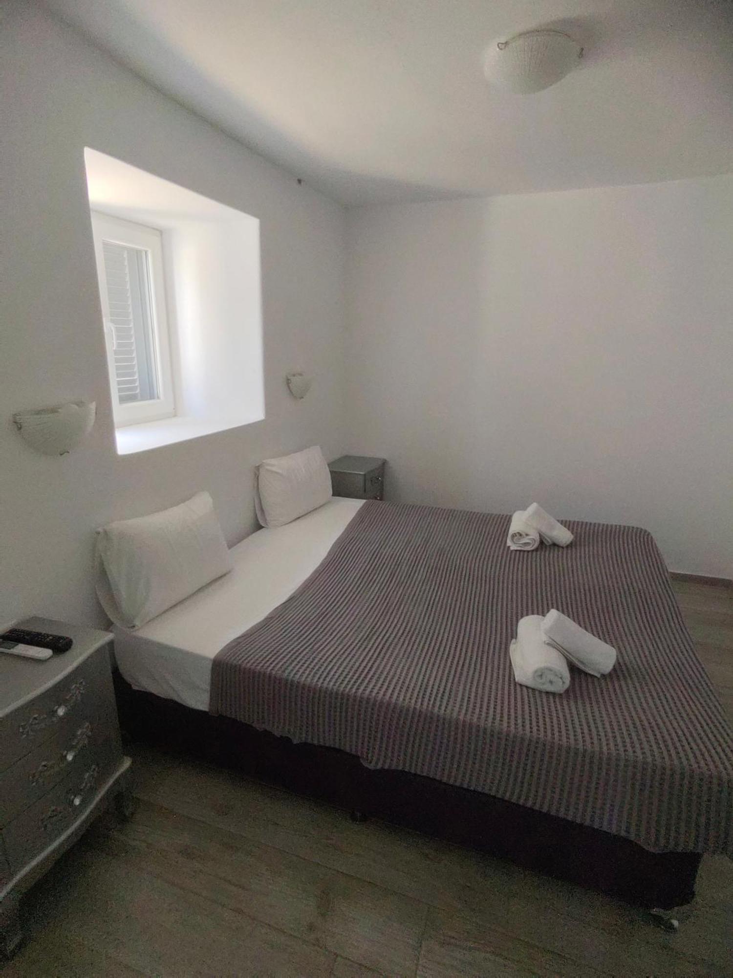 Ftelia Breeze Hotel Klouvas Eksteriør billede