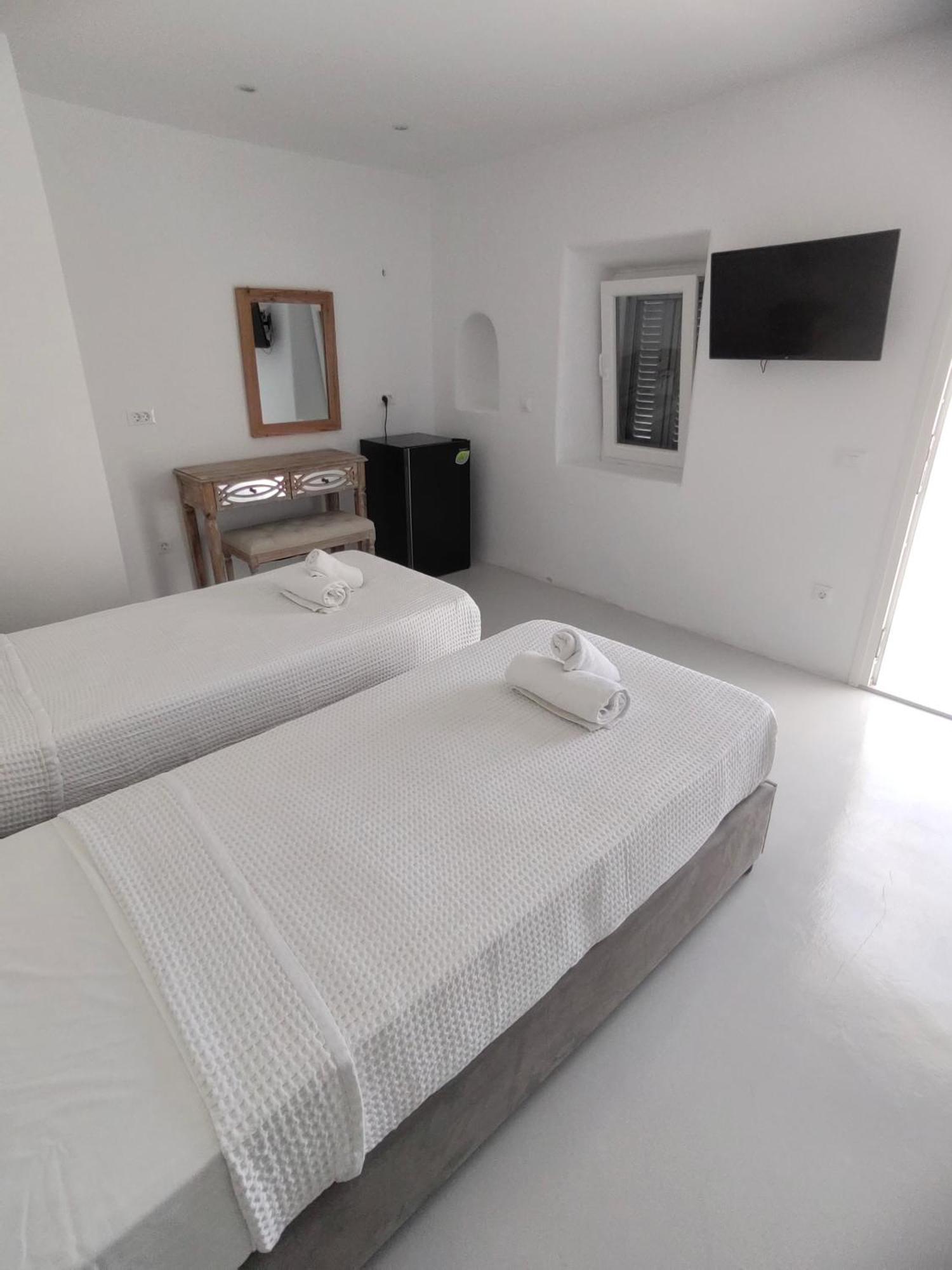 Ftelia Breeze Hotel Klouvas Eksteriør billede